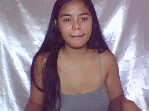 Snapshot of sweet_heaven00 chatting on 12-03-25, 12:44 sweet heaven00 online show from 12-03-25, 12:44