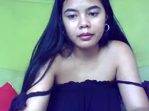 Snapshot of sweet_heaven00 chatting on 10-16-25, 02:09 sweet heaven00 online show from 10-16-25, 02:09