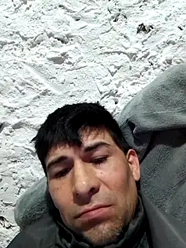 Snapshot of danielguerreros@xh chatting on 06-06-26, 05:01 danielguerrerosxh online show from 06-06-26, 05:01