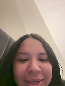Snapshot of Curvyhot1315 chatting on 07-26-26, 02:29 Curvyhot1315 online show from 07-26-26, 02:29