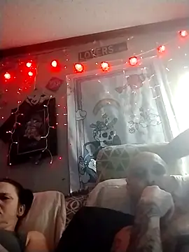 Snapshot of BonnienClyde5421 chatting on 02-17-26, 01:14 BonnienClyde5421 online show from 02-17-26, 01:14