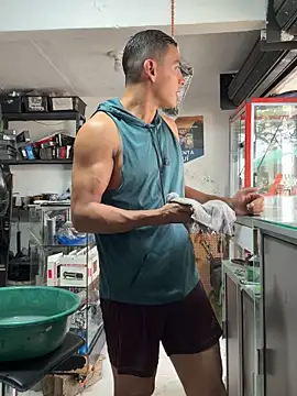 Terra-22cm online show from 11-12-25, 01:59