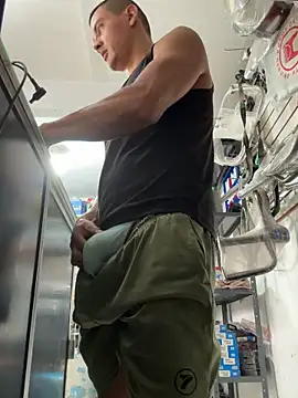 Terra-22cm online show from 09-18-25, 02:53