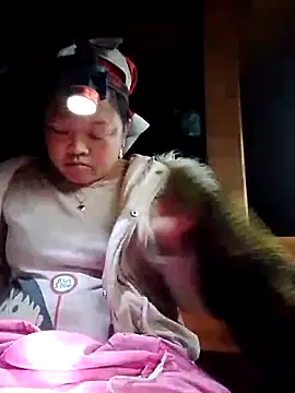 Snapshot of MaySweetb chatting on 11-03-25, 09:02 MaySweetb online show from 11-03-25, 09:02