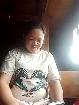 Snapshot of MaySweetb chatting on 10-02-25, 11:19 MaySweetb online show from 10-02-25, 11:19