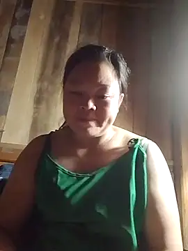 Snapshot of MaySweetb chatting on 10-07-25, 01:39 MaySweetb online show from 10-07-25, 01:39