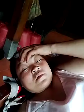 Snapshot of MaySweetb chatting on 09-09-25, 10:14 MaySweetb online show from 09-09-25, 10:14