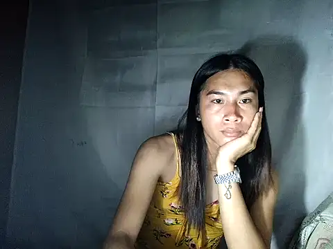 Snapshot of Asian_PrettyAle chatting on 04-23-26, 01:13 Asian PrettyAle online show from 04-23-26, 01:13
