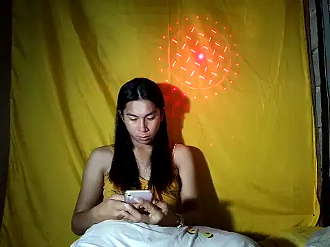 Snapshot of Asian_PrettyAle chatting on 06-15-26, 11:32 Asian PrettyAle online show from 06-15-26, 11:32