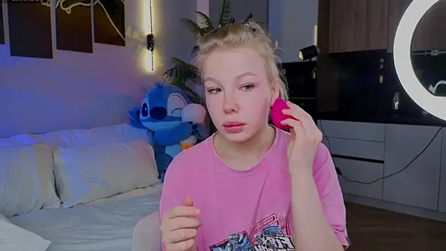 emilyshepar d online show from 04-21-26, 01:42