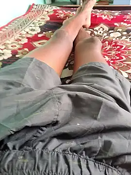 RAYI Queen 4 online show from 03-16-26, 05:55