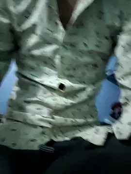 RAYI Queen 4 online show from 03-20-26, 02:01