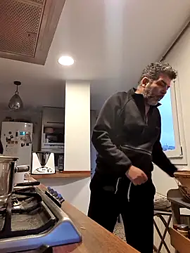 Buen Pete online show from 10-29-25, 07:40