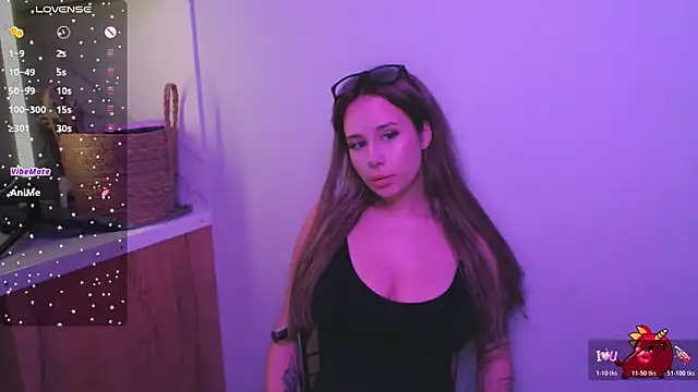 Snapshot of sexyGirlsss chatting on 12-04-25, 11:04 sexyGirlsss online show from 12-04-25, 11:04