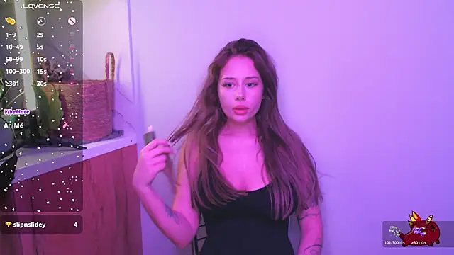 Snapshot of sexyGirlsss chatting on 11-30-25, 04:52 sexyGirlsss online show from 11-30-25, 04:52