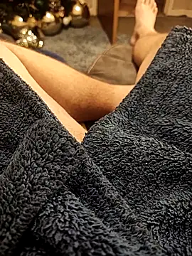 hubbyfun19 online show from 11-30-25, 05:30