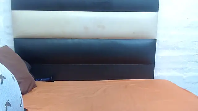 AFRICANBOOTYLICIOUSxxx online show from 09-25-25, 04:46