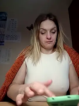 Ami Foxy online show from 02-12-26, 09:20