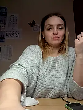 Ami Foxy online show from 02-17-26, 12:24