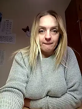 Ami Foxy online show from 01-13-26, 11:47