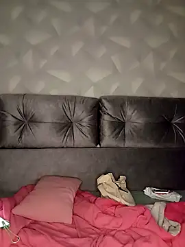 Ami Foxy online show from 12-20-25, 04:10