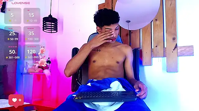 Rick Wade online show from 11-29-25, 04:34