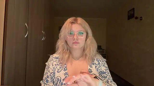 sunshinyflash online show from 11-11-25, 05:08