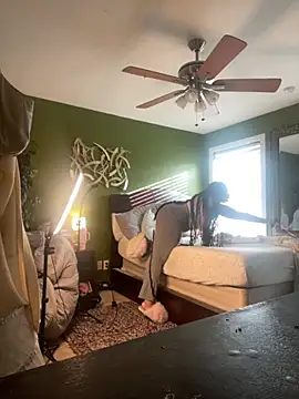 caramel  cremes online show from 11-25-25, 02:50