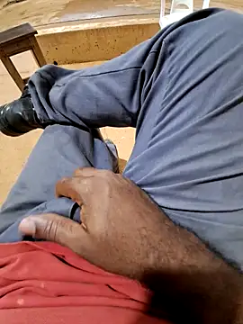 Snapshot of Negodabenga chatting on 10-31-25, 01:02 Negodabenga online show from 10-31-25, 01:02