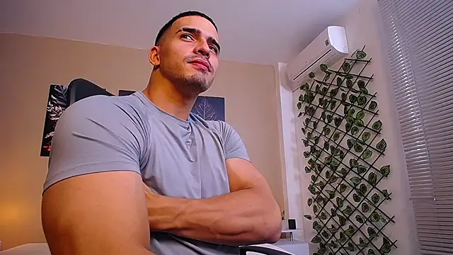 ChristopherBlack  online show from 11-17-25, 01:15