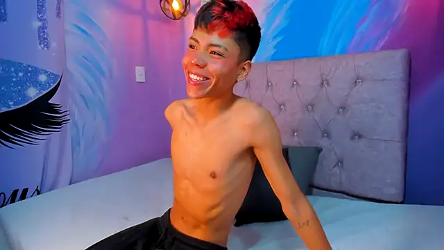 MaxiWildd online show from 10-30-25, 12:58