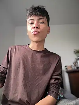 MaxiWildd online show from 03-18-26, 09:04