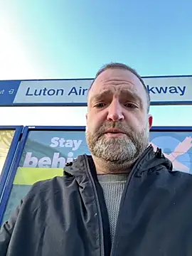 Dilfcam101 online show from 11-17-25, 09:13