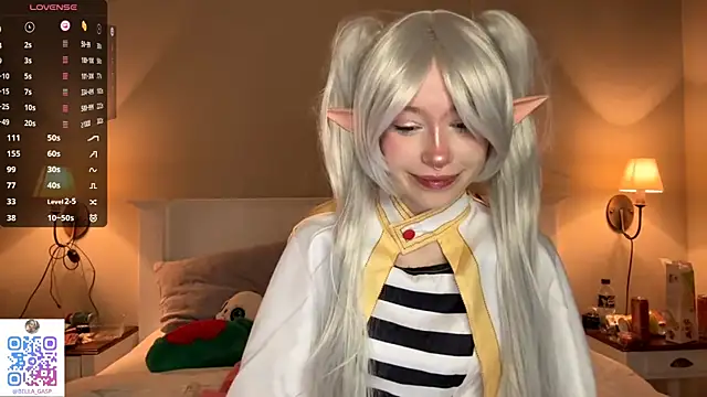 Snapshot of FlowMia chatting on 10-11-25, 05:25 FlowMia online show from 10-11-25, 05:25