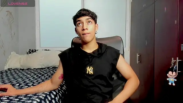 Noxx starkK online show from 12-16-25, 05:06