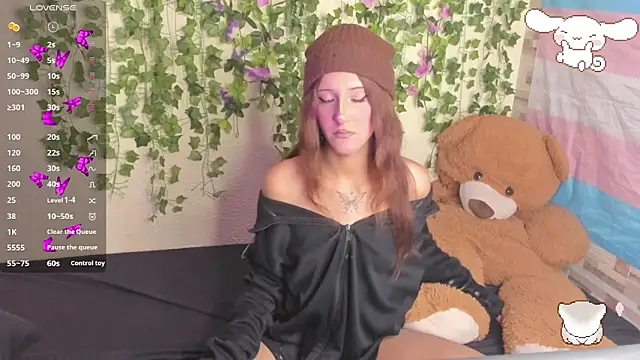 Amy Moonlight online show from 03-25-26, 09:46