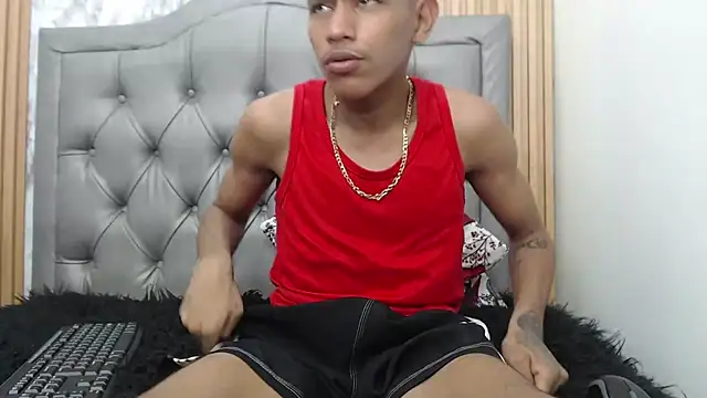 Rory castro online show from 11-08-25, 07:06