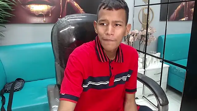 Rory castro online show from 10-24-25, 06:51