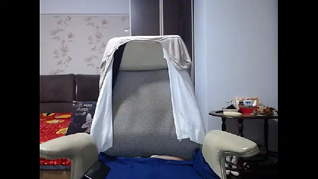 Mary x online show from 10-21-25, 02:55