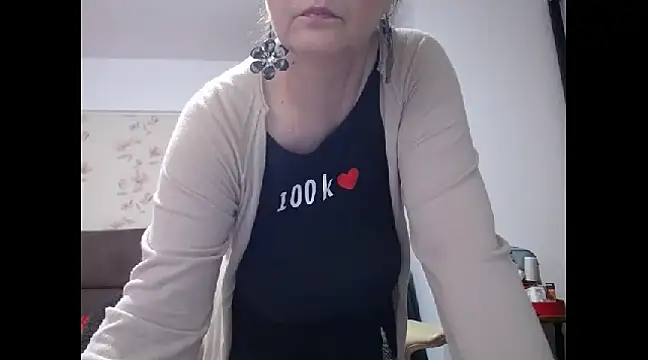 Mary x online show from 03-19-25, 10:00