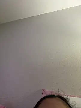 vivian3 online show from 11-17-25, 07:18