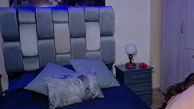 saramikaelson online show from 10-11-25, 07:48