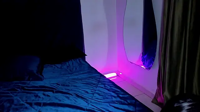 saramikaelson online show from 11-29-25, 11:05