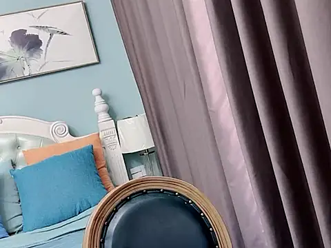 sarah111 online show from 09-18-25, 02:14