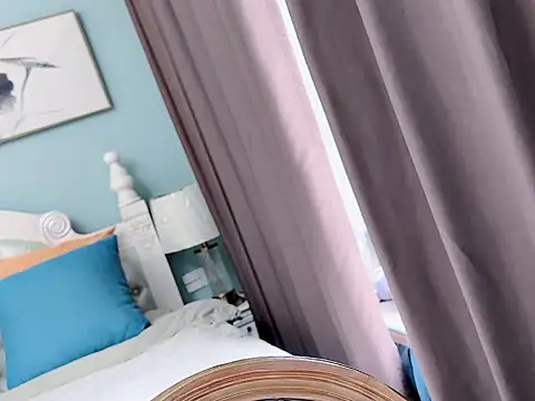 sarah111 online show from 10-27-25, 02:45