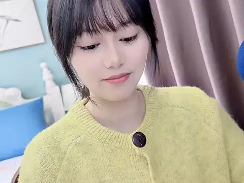 sarah111 online show from 11-26-25, 03:50