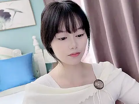 sarah111 online show from 10-26-25, 03:07