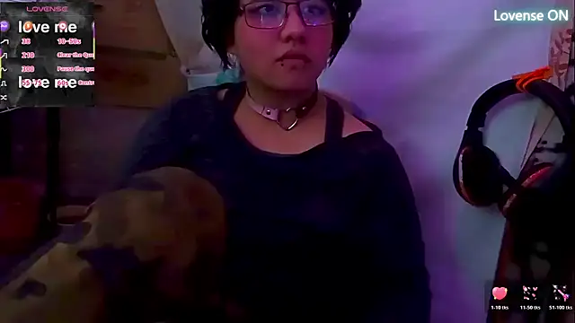 Ftm Bunny online show from 12-21-25, 11:45