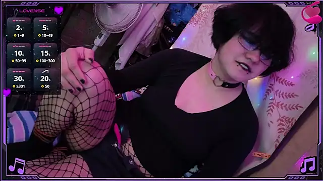 Snapshot of Ftm_Bunny chatting on 05-10-26, 12:20 Ftm Bunny online show from 05-10-26, 12:20