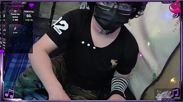 Snapshot of Ftm_Bunny chatting on 04-26-26, 10:34 Ftm Bunny online show from 04-26-26, 10:34